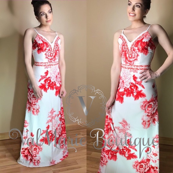 Summer Maxi Dress - Picture 3 of 5